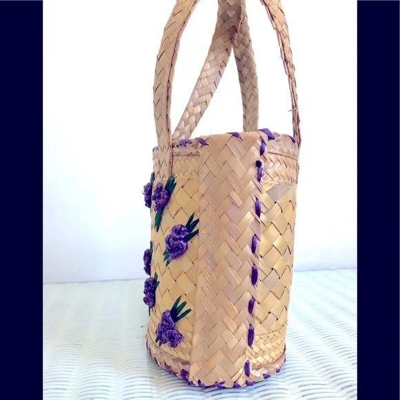Imported artisan Natural straw bucket bag purple flowers lined - Picture 5 of 8